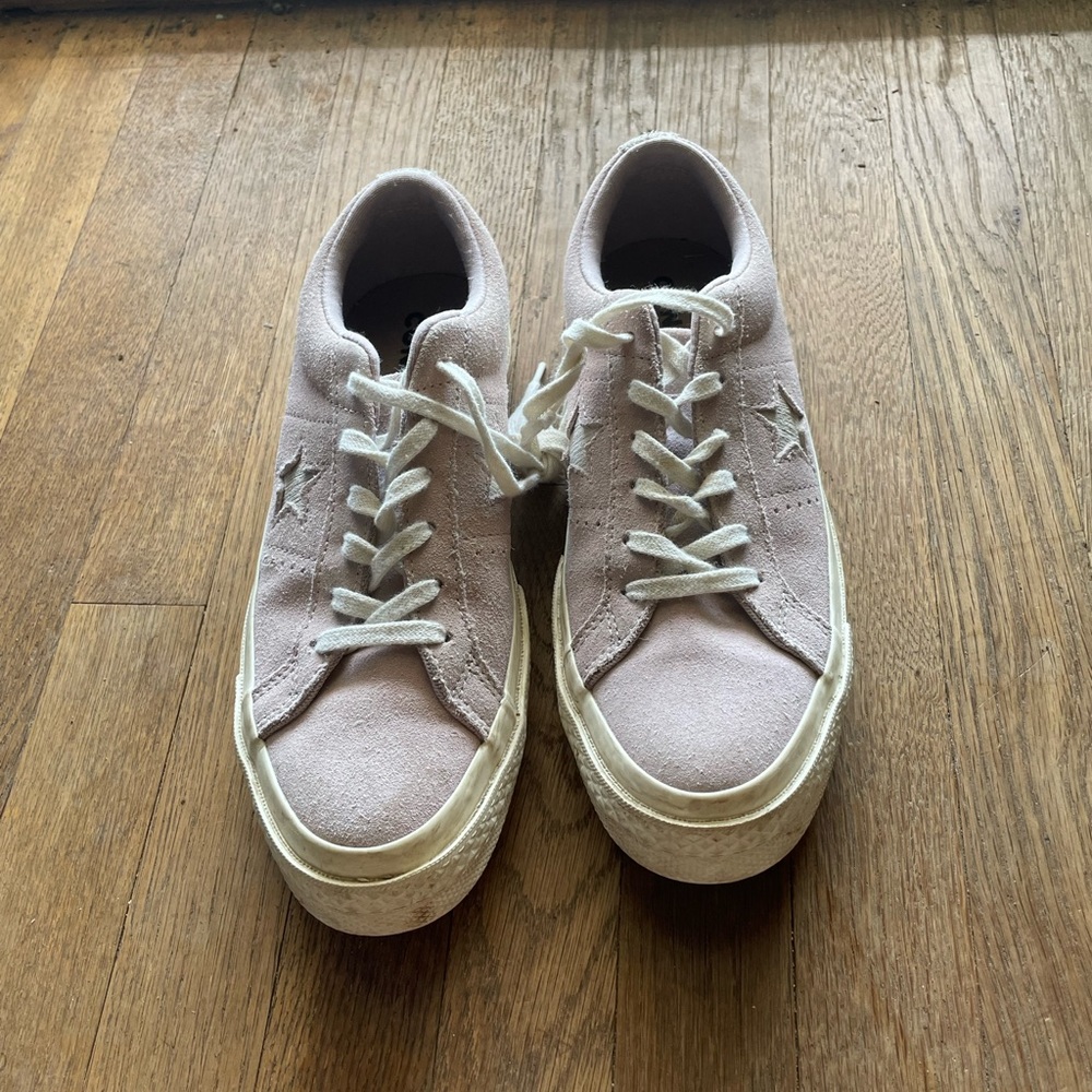 Converse Women's Low-Top Suede Sneakers in Light Pink